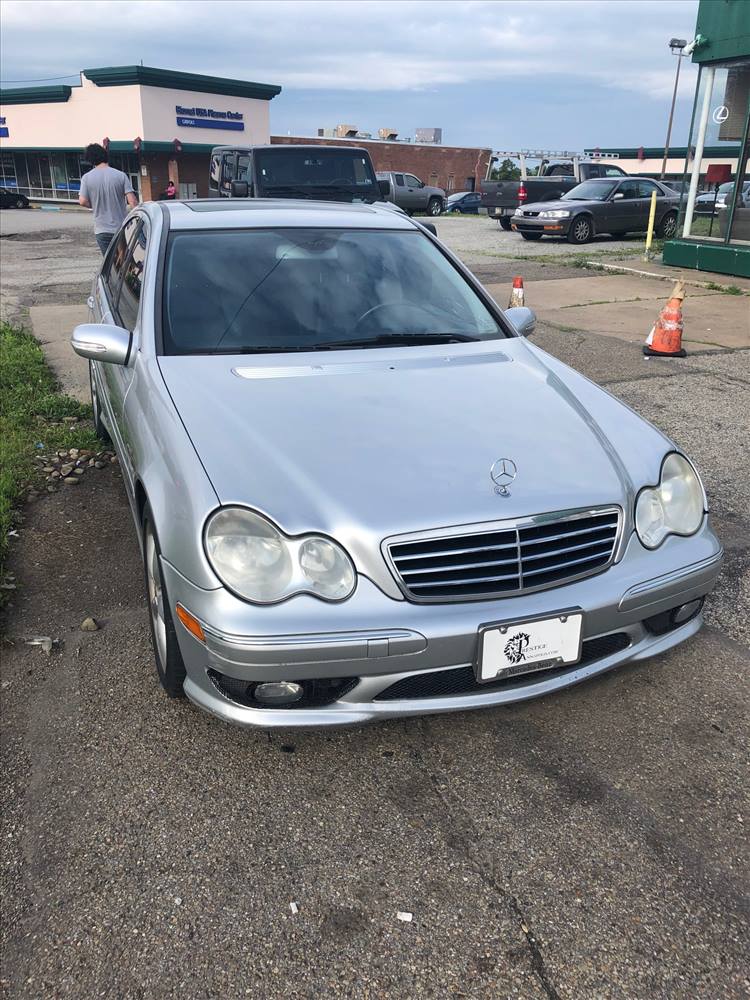 2005 Mercedes-Benz C Sedan