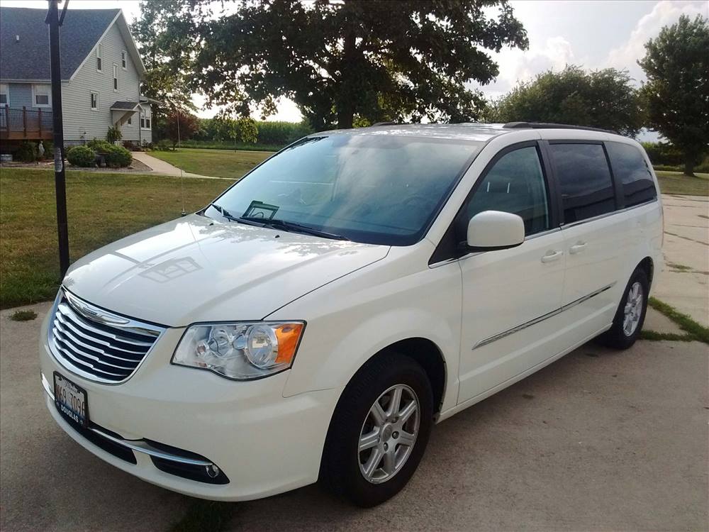 2011 Chrysler Town & Country