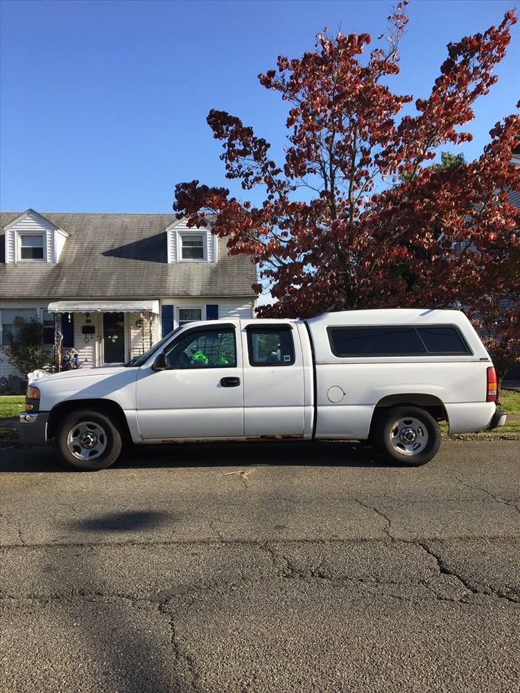 2003 GMC New Sierra Extended Cab (4 doors)