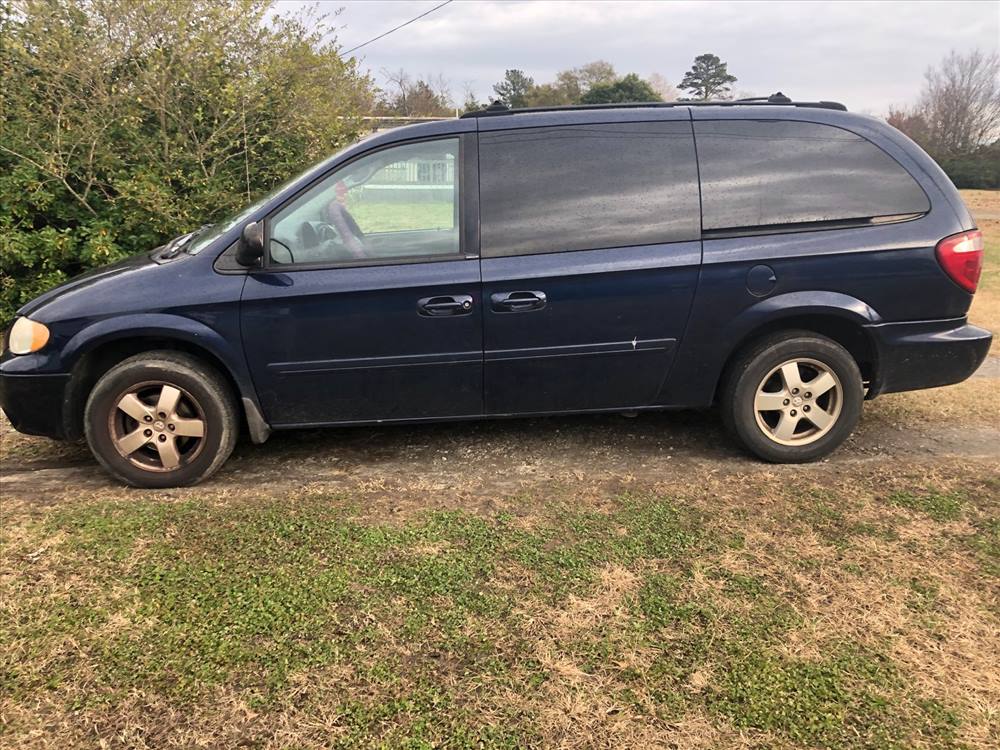 2005 Dodge Grand Caravan Passenger Van