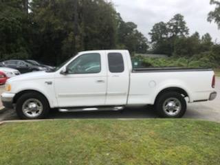 2000 Ford F150 Extended Cab (4 doors)