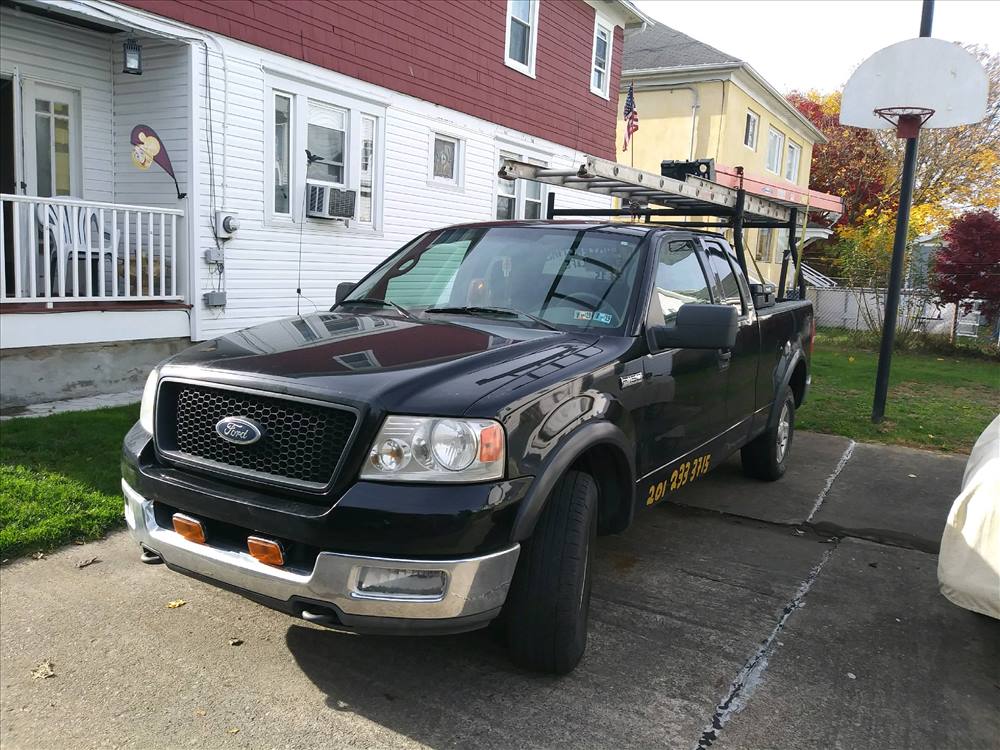 2004 Ford F150 Extended Cab (4 doors)