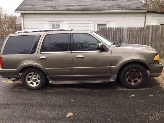 2002 Lincoln Navigator