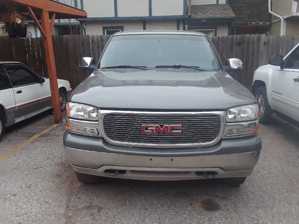 2000 GMC New Sierra Extended Cab (3 doors)