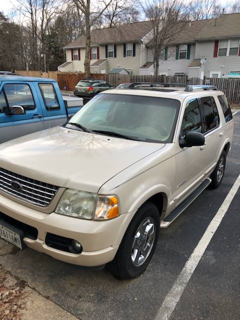 2005 Ford Explorer