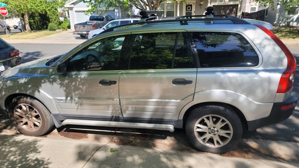 2004 Volvo XC90